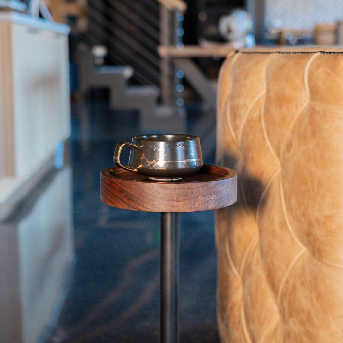 Side Table / Modern Design / Plant stand