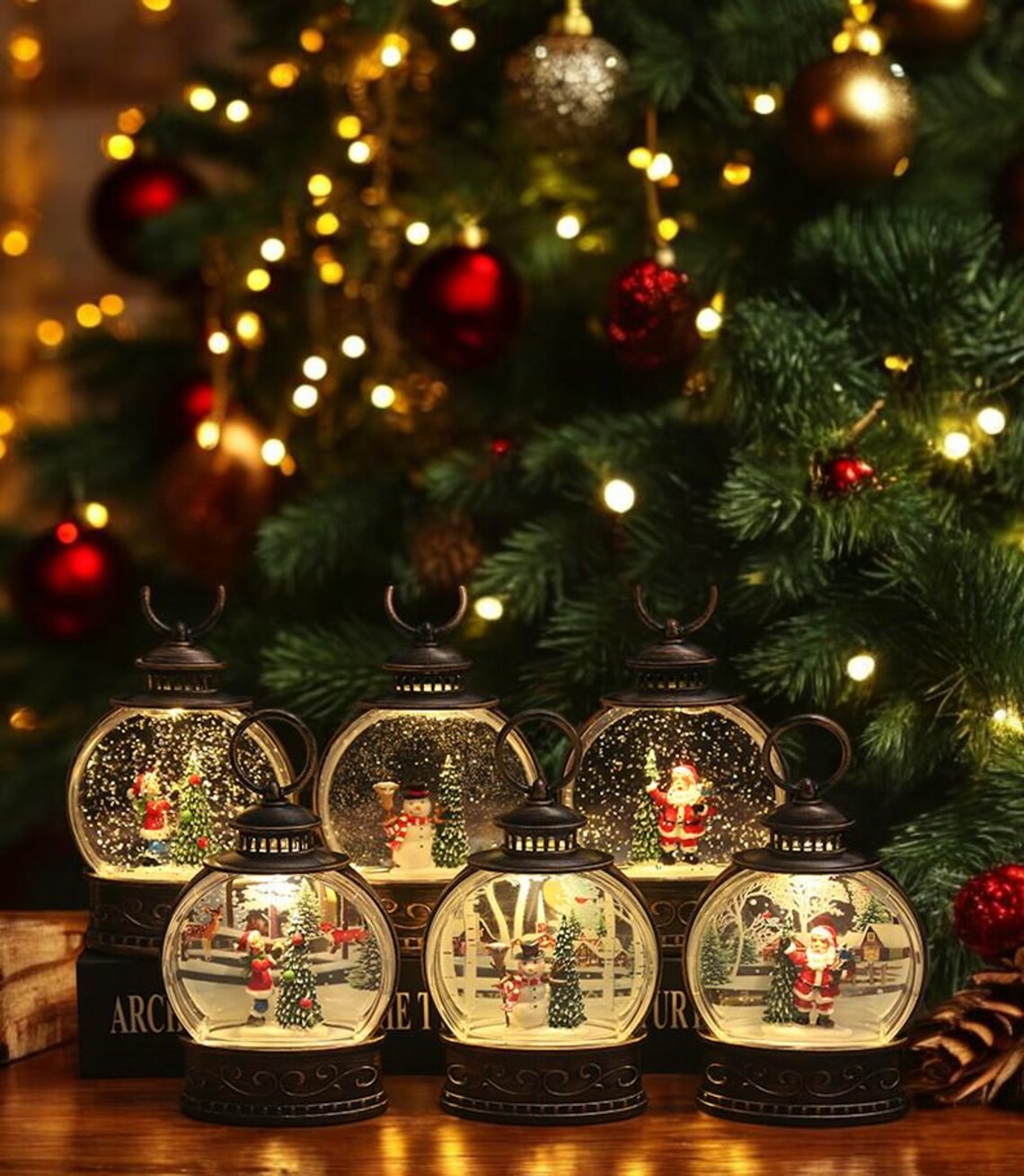 Christmas Snow Globe Lantern: Nativity Scene Wind Lamp